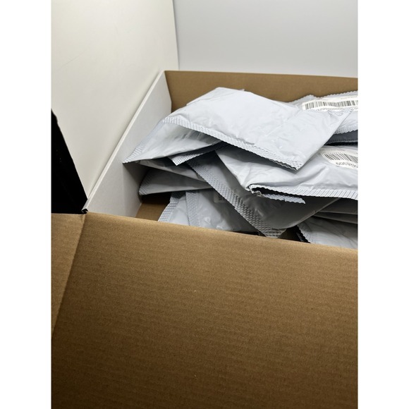 30 Pack Jewelry Box (4 Pieces Per Set/30 Sets Included) Clover Flower Jewelry - Picture 11 of 12